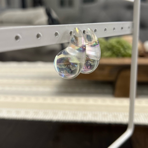 Fantasy Raindrop Earrings - Picture 4 of 4